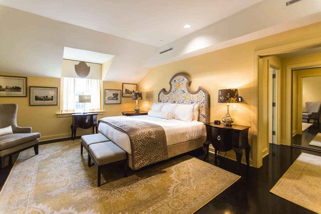 The Mayton Cary Room photo